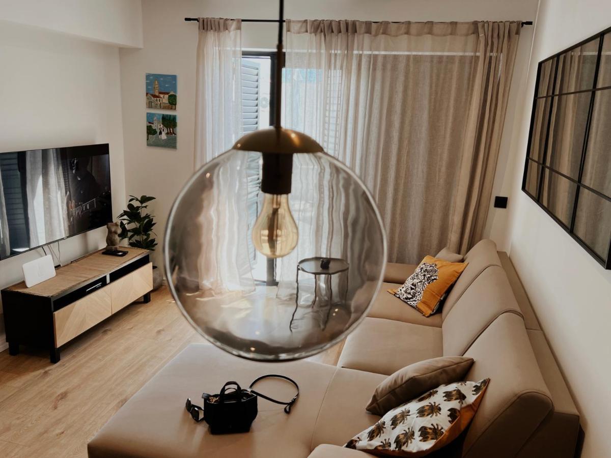 Apartment Dawn & Dusk - Modern Two Bedroom With Mountain Views *