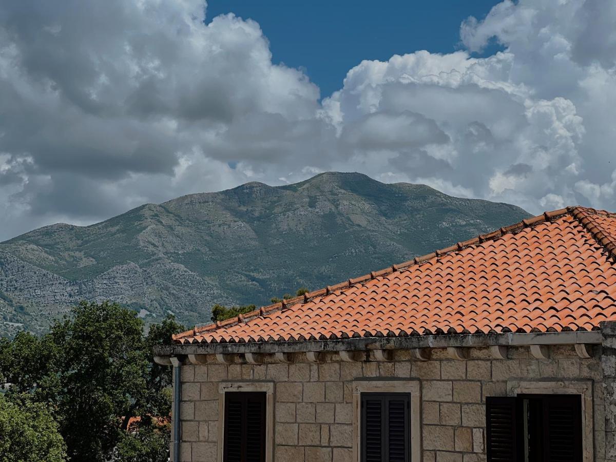 Apartman Dawn & Dusk - Modern Two Bedroom With Mountain Views
